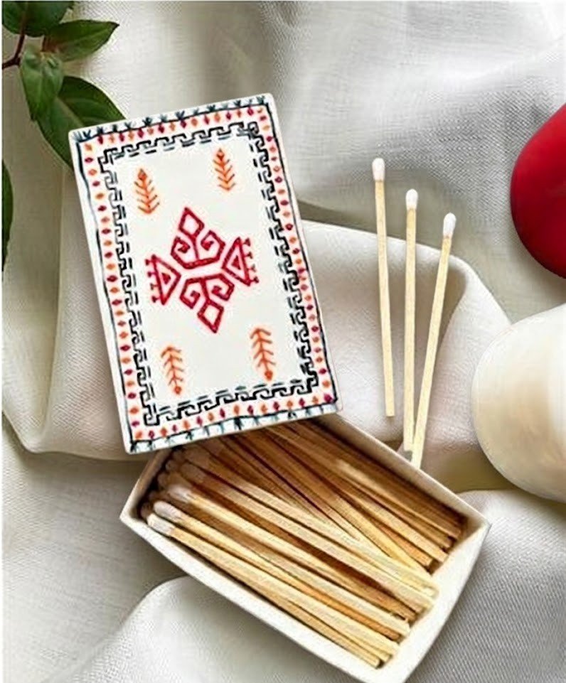 Kilim desenli porselen kibrit kutusu